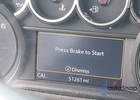 2021 Chevrolet Silverado 1500 4Wd Short Bed Lt z USA, uszkodzony, nr VIN 1GCUYDED2MZ397905